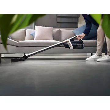 Aspirateur balai MIELE Triflex HX2 Racer