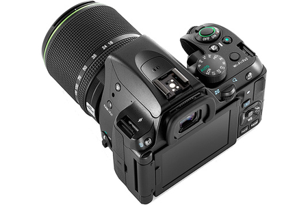 Appareil photo Reflex PENTAX K70 NOIR + 18-135WR + CARTE SD 16GO