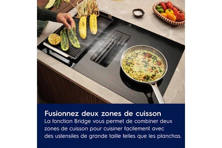 Plaque de cuisson avec hotte intégrée Electrolux KCC8344 - UBAYE ELECTROMENAGER