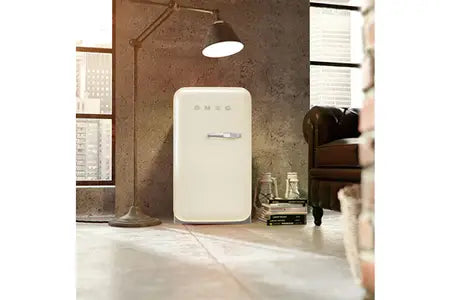 Réfrigérateur bar Smeg FAB5LCR5 vintage retro annees 50