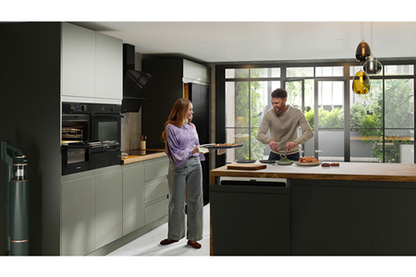 Micro-ondes combiné SAMSUNG NQ5B6753CAK COMPACT GRANDE CAPACITE ET ULTRA DESIGN