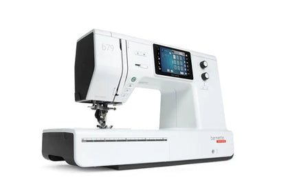 Machine à coudre BERNETTE MACHINE À COUDRE ET À BRODER BERNETTE B79