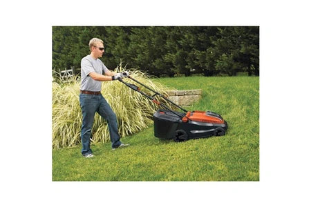 Tondeuse électrique BLACK & DECKER BLACK & DECKER TONDEUSE A GAZON SANS FIL LI 36V CL